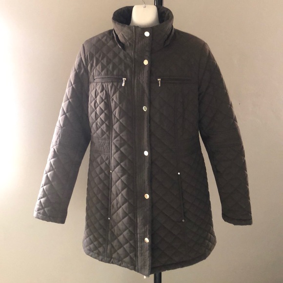 Olive green jacket - Picture 2 of 7